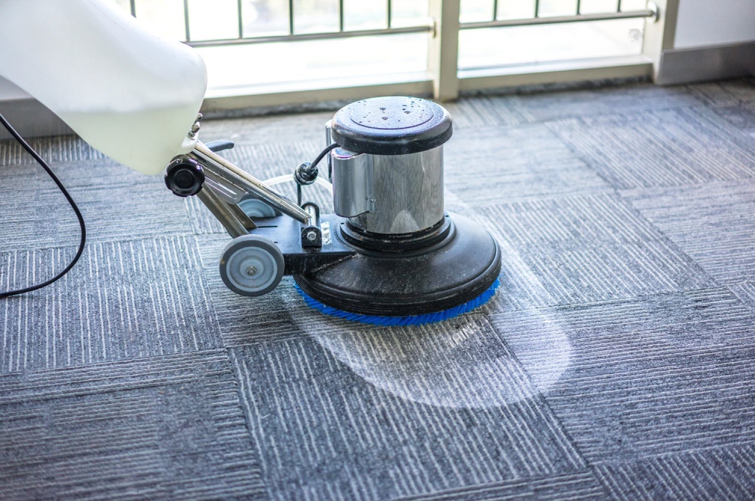 Understanding Low-Moisture Carpet Cleaning and How They Work