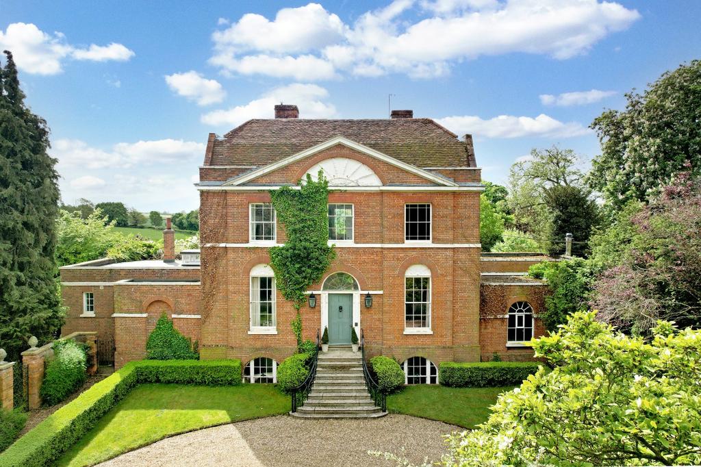 an-exemplary-georgian-home-that’s-‘a-totally-private-oasis’,-yet-just-an-hour-from-london