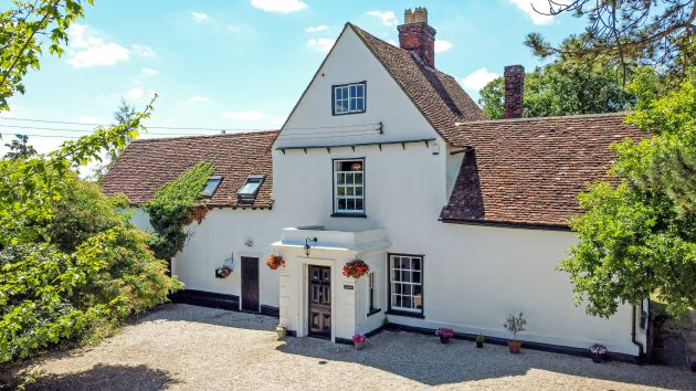 A Traditional Farmhouse With A Perfect Touch Of Modern Living — and An Easy Commute To London Or Cambridge