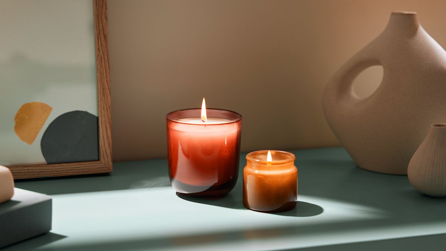 The Enchanting World of Scented Candles: A Sensory Journey