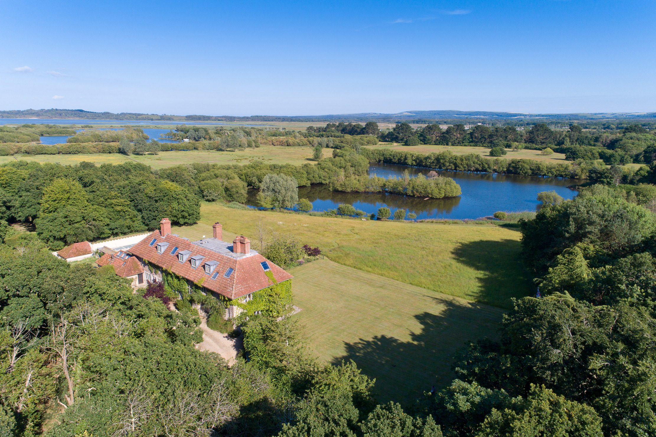 A Spectacular Coastal Estate In Dorset Set On Its Own Private Peninsula