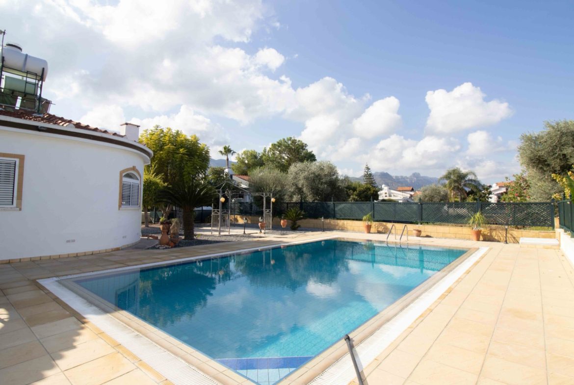 A Foreign Buyer’s Edge: Harnessing Technology to Research and Buy Property in North Cyprus