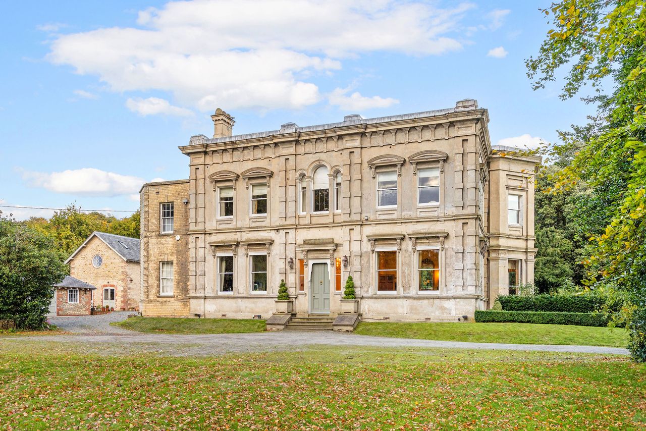 A Palladian Mansion Once Owned By Charles Darwin’s Great Uncle That’s Hosted Everyone From A Second World War Hero To The Chuckle Brothers