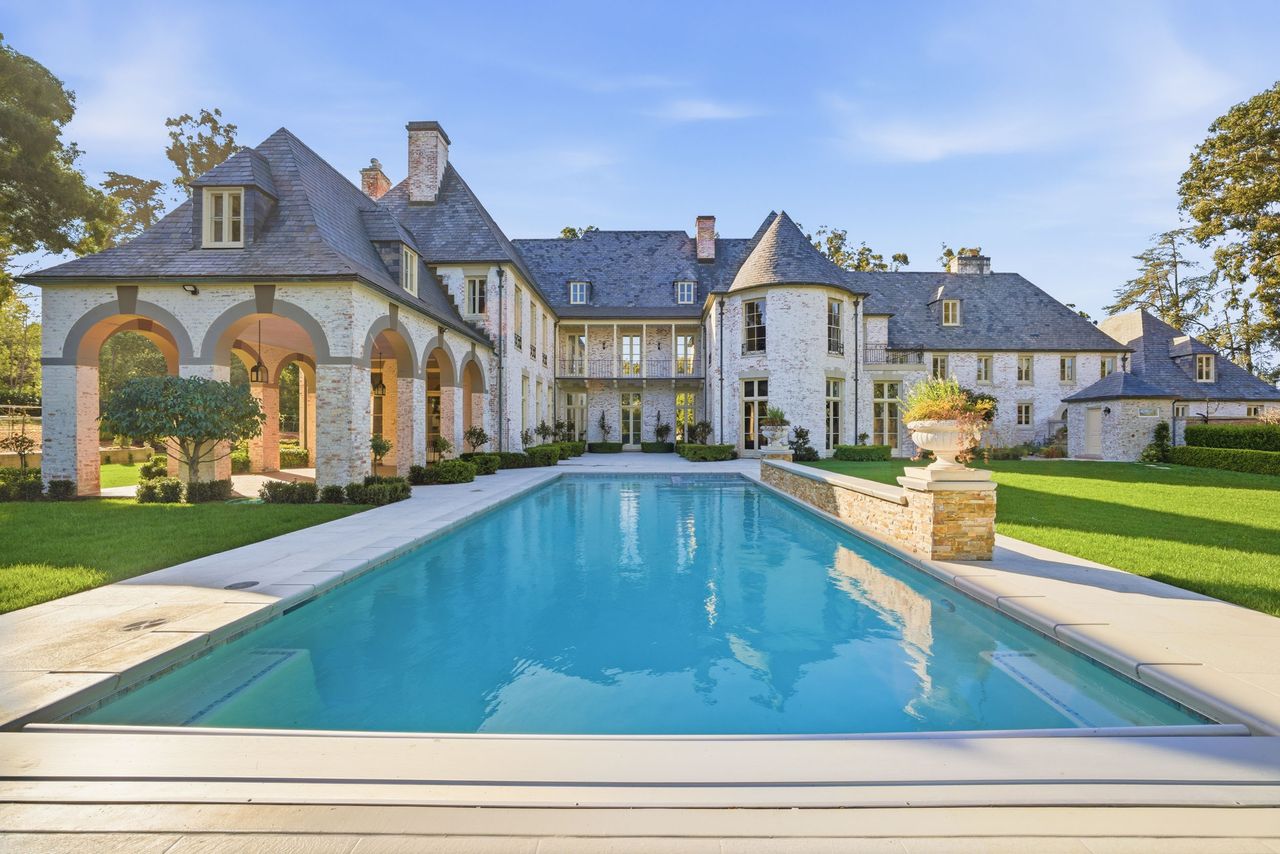 The California Mansion Of One Of The Greatest Entertainers Of The 20th Century Is Up For Sale