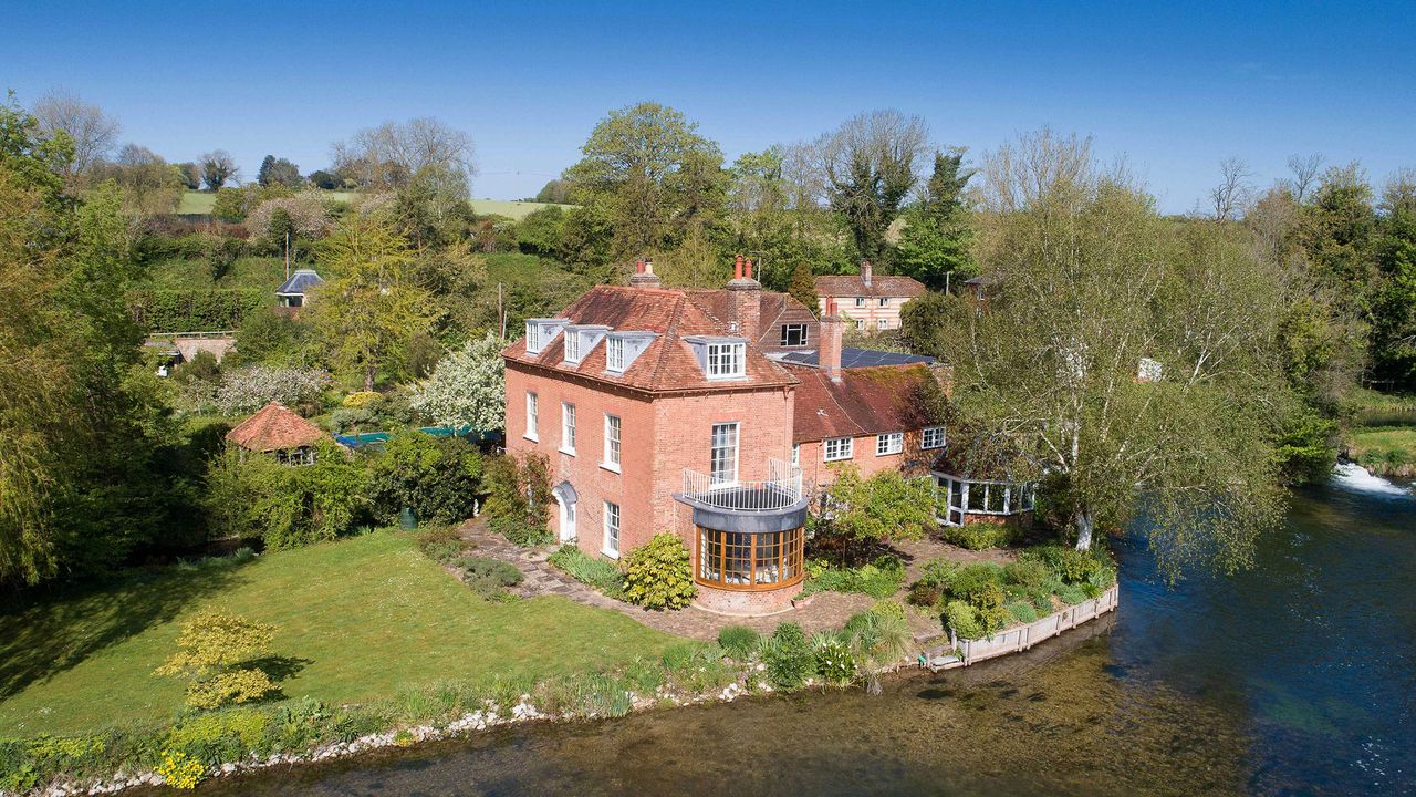 A Georgian Mill House For Sale On The Banks Of One Of The Most Celebrated Stretches Of Water In Britain