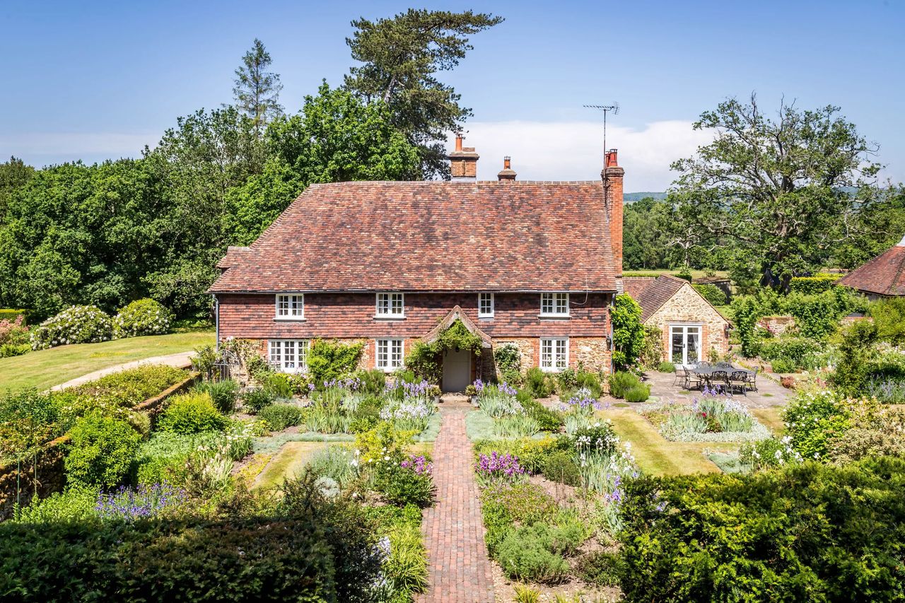 A Centuries-Old Cottage For Sale In The North Downs Where A Long-Lost Gertrude Jekyll Garden Was Brought Back To Life